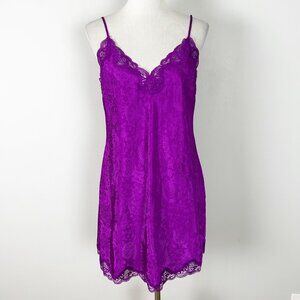 Vintage Victoria’s Secret Gold Label Purple Floral Short Slip Size Medium Women'